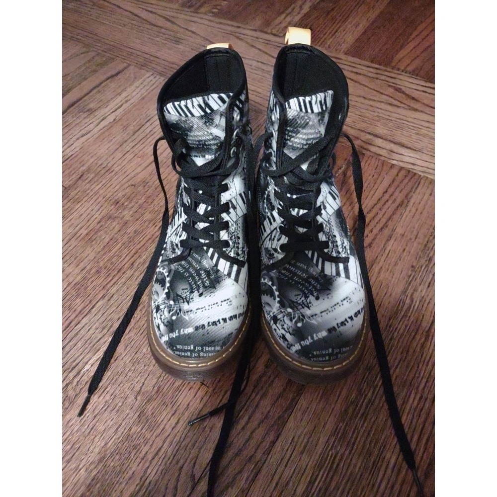 Musical Note Piano Canvas Combat Boots Women's Size 8.5 Sheet Music Beethoven - Picture 2 of 11